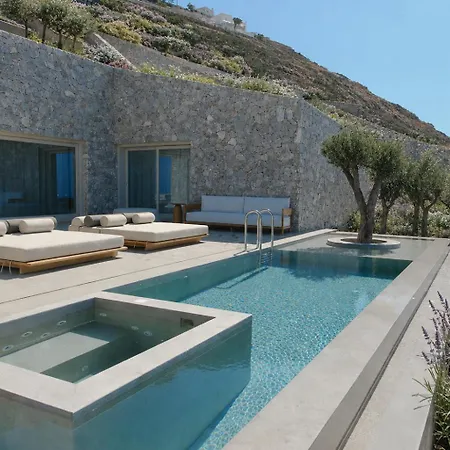 Vouno Santorini Private *